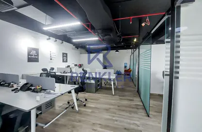 مكتب - استوديو - 1 حمام للايجار في 51 برج - الخليج التجاري - دبي