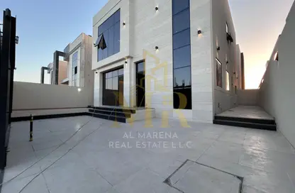 فيلا - 5 غرف نوم - 7 حمامات للبيع في الزاهية جاردنز - الزاهية - عجمان