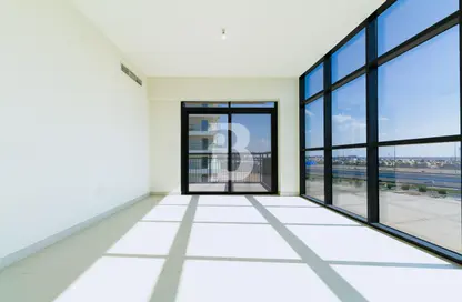 Empty Room image for: Apartment - 1 Bedroom - 2 Bathrooms for sale in The View - Al Raha Beach - Abu Dhabi, Image 1