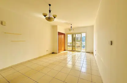 Apartment - Studio - 1 Bathroom for rent in Magnolia 1 - Emirates Gardens 2 - Jumeirah Village Circle - Dubai