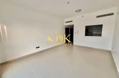 Apartment - 1 Bedroom - 2 Bathrooms for rent in Jeewar - Jumeirah Village Circle - Dubai