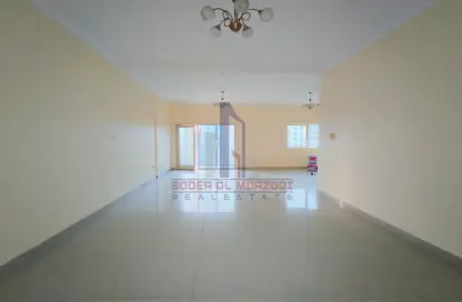 Empty Room image for: Apartment - 3 Bedrooms - 4 Bathrooms for rent in Al Ahlam Tower - Al Nahda - Sharjah, Image 1