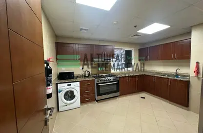 Apartment - 2 Bedrooms - 2 Bathrooms for rent in Robot Park Tower - Al Khan - Sharjah