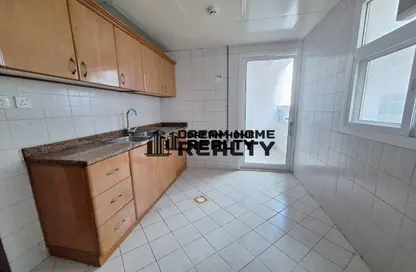 Apartment - 1 Bedroom - 2 Bathrooms for rent in Zakhir Towers - Al Taawun - Sharjah