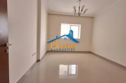 شقة - غرفة نوم - 1 حمام للايجار في رشيد تاور 3 - التعاون - الشارقة