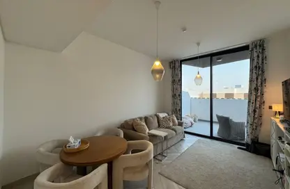 Apartment - 2 Bedrooms - 2 Bathrooms for rent in Empire Residence - Jumeirah Village Circle - Dubai