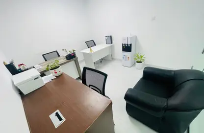 Office Space - Studio - 1 Bathroom for rent in Aspin Tower - Sheikh Zayed Road - Dubai
