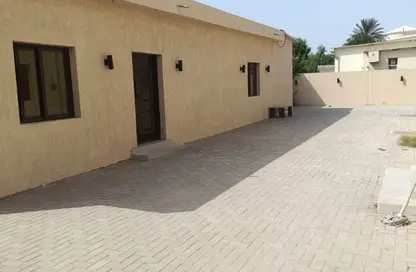 Villa - 7+ Bedrooms - 6 Bathrooms for rent in Al Mansoura - Al Sharq - Sharjah