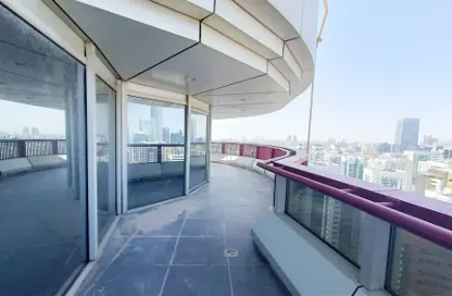 Penthouse - 5 Bedrooms - 5 Bathrooms for rent in Silver Tower - Corniche Road - Abu Dhabi