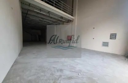 Warehouse - Studio - 3 Bathrooms for rent in Al Jurf 3 - Al Jurf - Ajman Downtown - Ajman