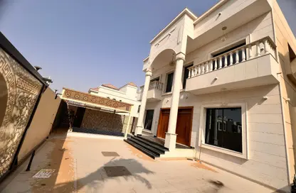 فيلا - 5 غرف نوم - 7 حمامات للايجار في الزاهية جاردنز - الزاهية - عجمان
