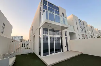 Townhouse - 3 Bedrooms - 5 Bathrooms for rent in Pacifica - Damac Hills 2 - Dubai