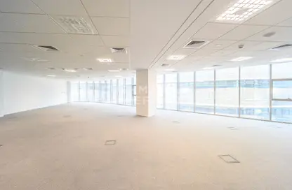 Office Space - Studio for rent in Dubai Commercity - Umm Ramool - Dubai