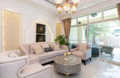Apartment - 1 Bedroom - 2 Bathrooms for rent in Souk Al Bahar - The Old Town Island - Downtown Dubai - Dubai