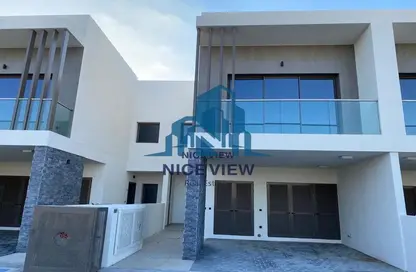 Townhouse - 2 Bedrooms - 3 Bathrooms for sale in The Cedars - Yas Acres - Yas Island - Abu Dhabi