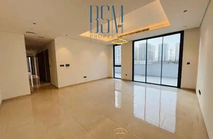 Apartment - 3 Bedrooms - 3 Bathrooms for rent in Al Manal La Rose - District 12 - Jumeirah Village Circle - Dubai