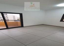 شقة - 2 غرف نوم - 2 حمامات للكراء في مبنى جيباس 1 - النخيل 1 - النخيل - عجمان