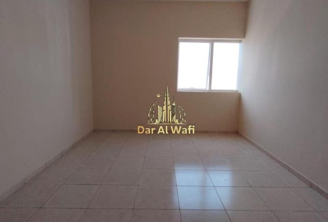 15745318 - صورة العقار 2