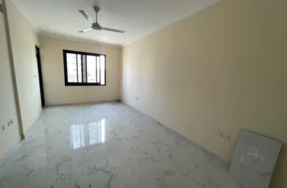Apartment - 1 Bedroom - 2 Bathrooms for rent in Al Jurf Industrial 3 - Al Jurf Industrial - Ajman