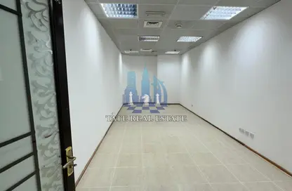 Office Space - Studio - 1 Bathroom for rent in Al Falah Street - City Downtown - Abu Dhabi