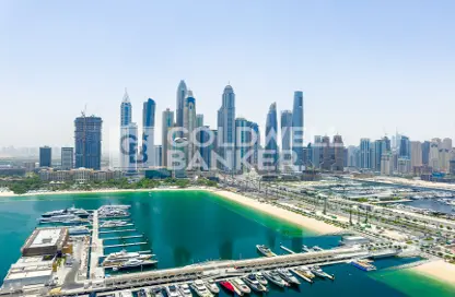 Apartment - 2 Bedrooms - 2 Bathrooms for sale in Marina Vista - EMAAR Beachfront - Dubai Harbour - Dubai