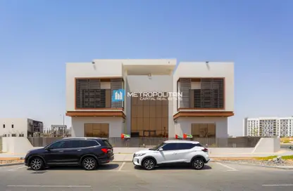 Villa - 5 Bedrooms - 7 Bathrooms for sale in Alreeman II - Al Shamkha - Abu Dhabi