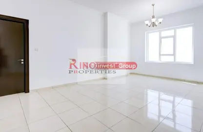 شقة - غرفة نوم - 2 حمامات للايجار في برج ربيعة - مجان - دبي لاند - دبي