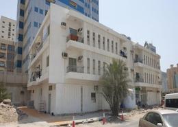 عمارة بالكامل - 2 حمامات للبيع في ليوارا 1 - عجمان