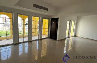 شقة - 2 غرف نوم - 2 حمامات للايجار في فلل الواحة - دبي لاند - دبي