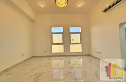 شقة - غرفة نوم - 1 حمام للايجار في مدينة الرياض - أبوظبي