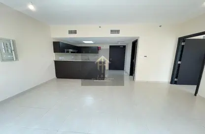 Empty Room image for: Apartment - 1 Bedroom - 2 Bathrooms for rent in Al Neem Residence - Rawdhat Abu Dhabi - Abu Dhabi, Image 1