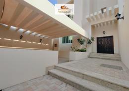 Stairs image for: Villa - 5 bedrooms - 6 bathrooms for rent in Al Falah Street - City Downtown - Abu Dhabi, Image 1