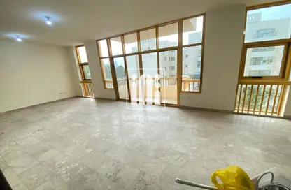Apartment - 4 Bedrooms - 4 Bathrooms for rent in Al Manaseer - Abu Dhabi