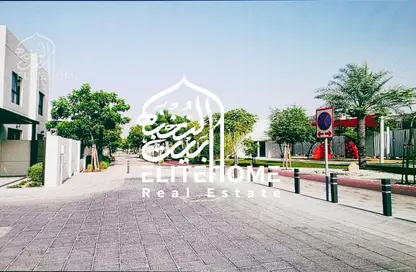 تاون هاوس - 4 غرف نوم - 5 حمامات للبيع في مدينة الشارقة المستدامة - الشارقة