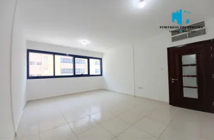 شقة - 2 غرف نوم - 2 حمامات للايجار في C2 محمد المهير - شارع الفلاح - وسط المدينة - أبوظبي