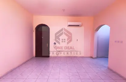 Apartment - Studio - 1 Bathroom for rent in Al Jimi - Al Ain