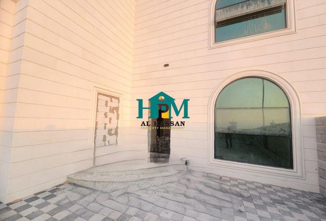 15631940 - صورة العقار 2