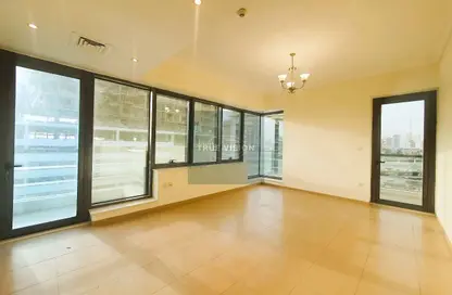 Apartment - 1 Bedroom - 2 Bathrooms for rent in Wimbledon Tower - Dubai Sports City - Dubai