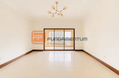 Apartment - 2 Bedrooms - 3 Bathrooms for sale in Golden Mile 3 - Golden Mile - Palm Jumeirah - Dubai