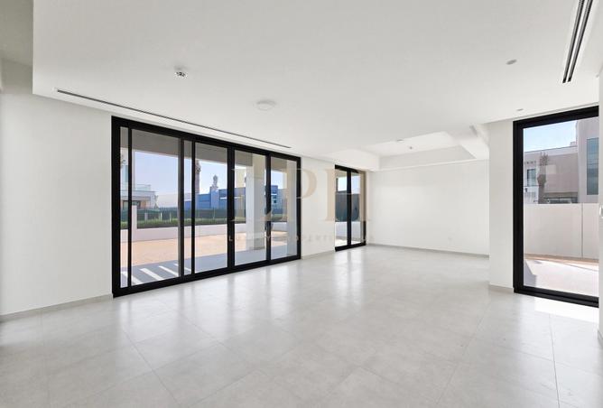 15354275 - Property Image 2