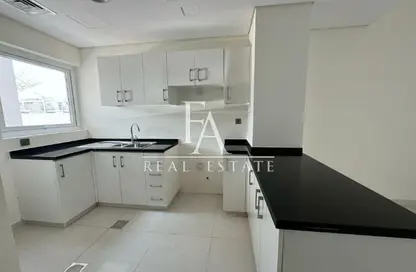 Apartment - 3 Bedrooms - 2 Bathrooms for rent in Madinat Hind - Mulberry - Damac Hills 2 - Dubai