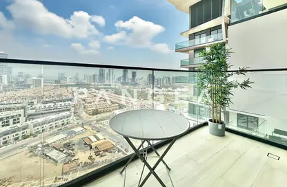 Apartment - 1 Bedroom - 2 Bathrooms for rent in Binghatti LUNA - Jumeirah Village Circle - Dubai