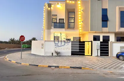 فيلا - 4 غرف نوم - 6 حمامات للبيع في الحليو 2 - الحليو - عجمان فيلا - 4 غرف نوم - 6 حمامات للبيع في الحليو 2 - الحليو - عجمان