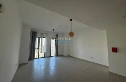 Apartment - 1 Bedroom - 1 Bathroom for sale in Hayat Boulevard-1B - Hayat Boulevard - Town Square - Dubai