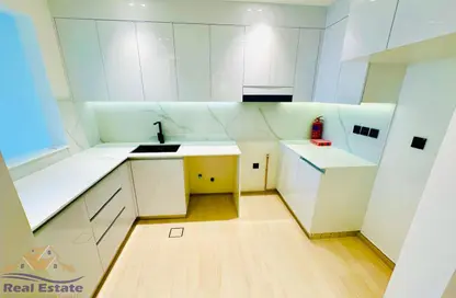 Apartment - 1 Bedroom - 2 Bathrooms for rent in Binghatti Heights - Jumeirah Village Circle - Dubai