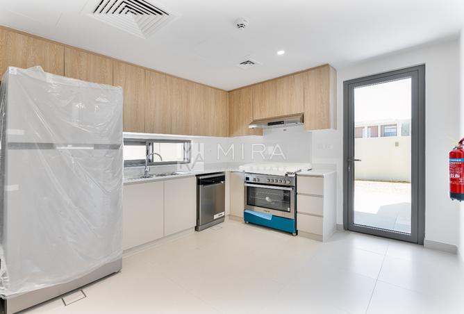 14387382 - Property Image 2