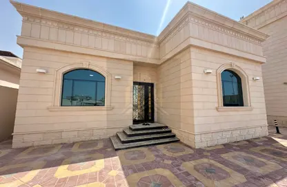 Apartment - 3 Bedrooms - 3 Bathrooms for rent in Khalifa City A Villas - Khalifa City A - Khalifa City - Abu Dhabi