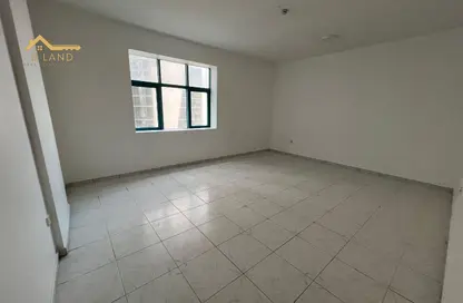 Apartment - 2 Bedrooms - 3 Bathrooms for rent in Al Majaz 1 - Al Majaz - Sharjah