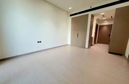 شقة - 1 حمام للبيع في بن غاطي اورورا - الضاحية 12 - قرية جميرا الدائرية - دبي