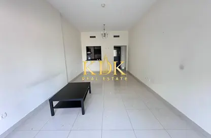 شقة - غرفة نوم - 2 حمامات للايجار في برمودا فيوز - مدينة دبي الرياضية - دبي